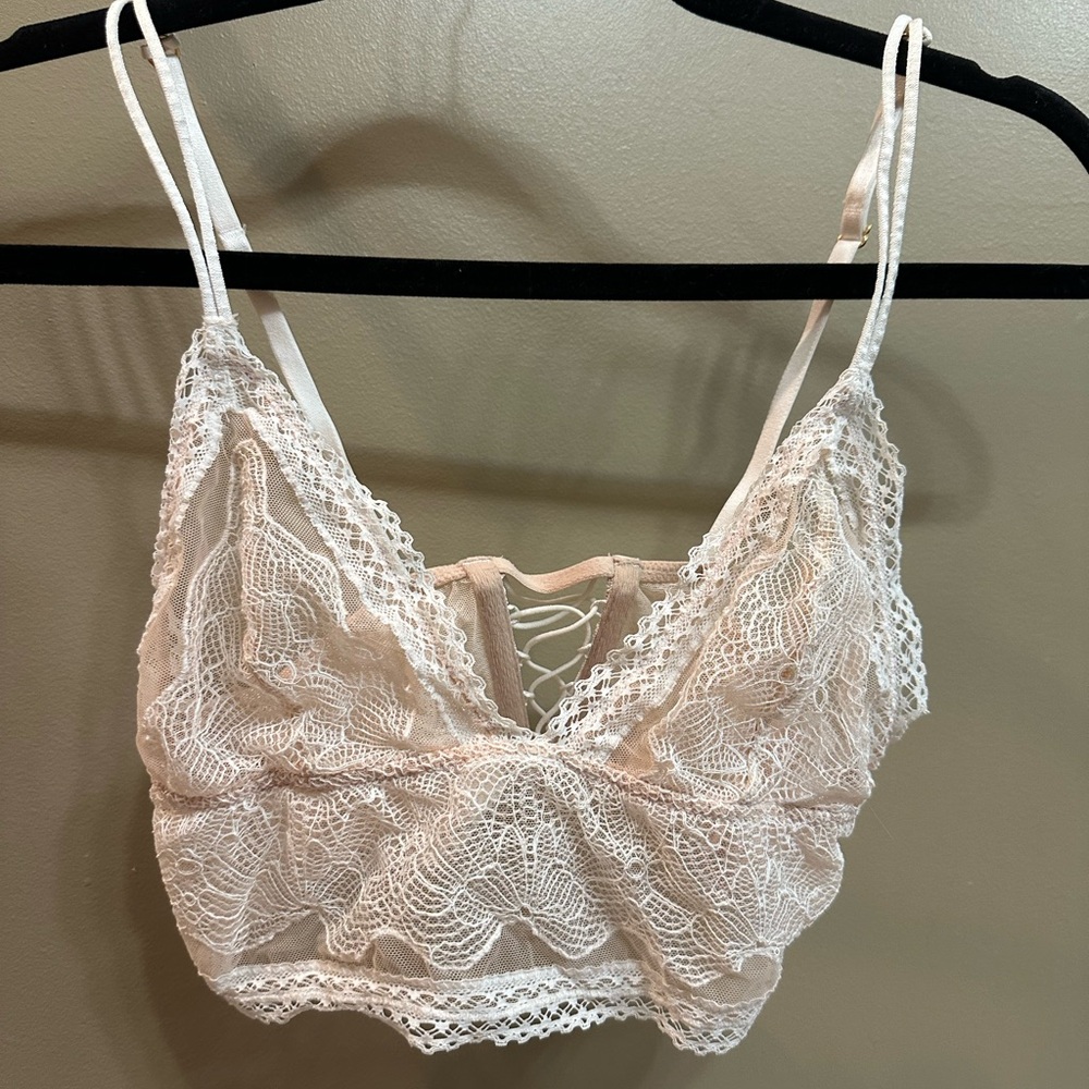 Victoria Secret Bra bundle - Picture 2 of 5